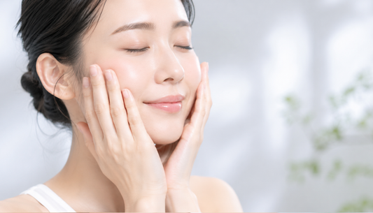 夏肌のベタつきと乾燥にさようなら！「浸透美容」で叶える涼やか美肌